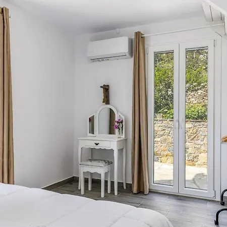 Skopelos Home Скопелос